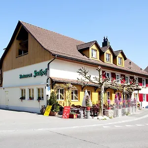 Freihof Bed & Breakfast Embrach